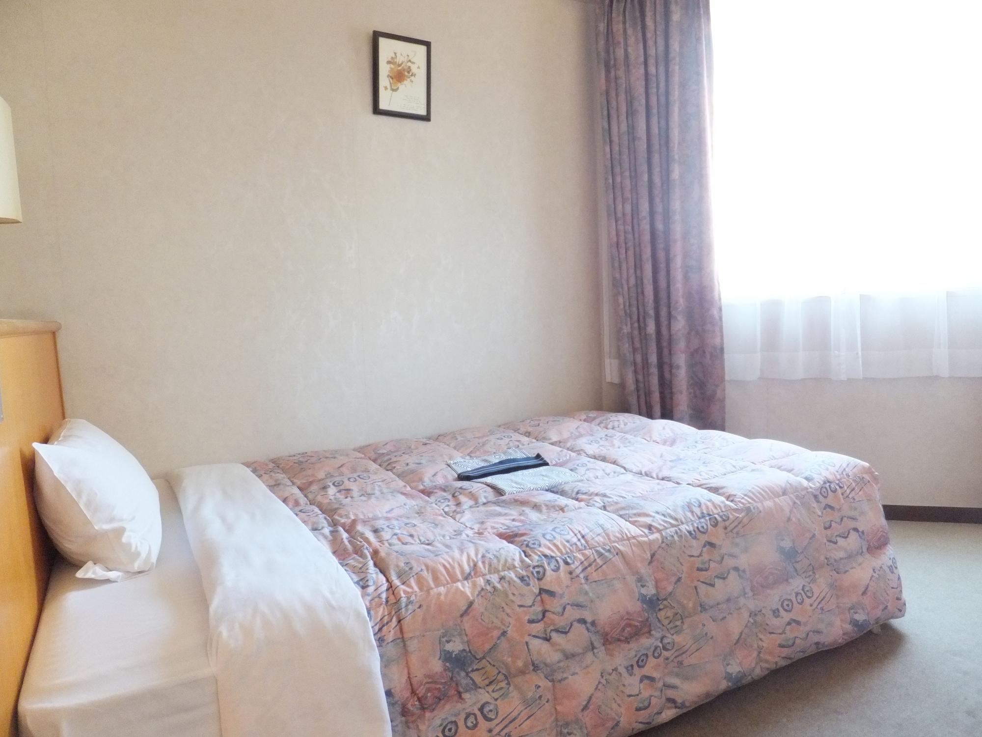 โฮเต็ล ไมระ Hotel โอคายาม่า ภายนอก รูปภาพ