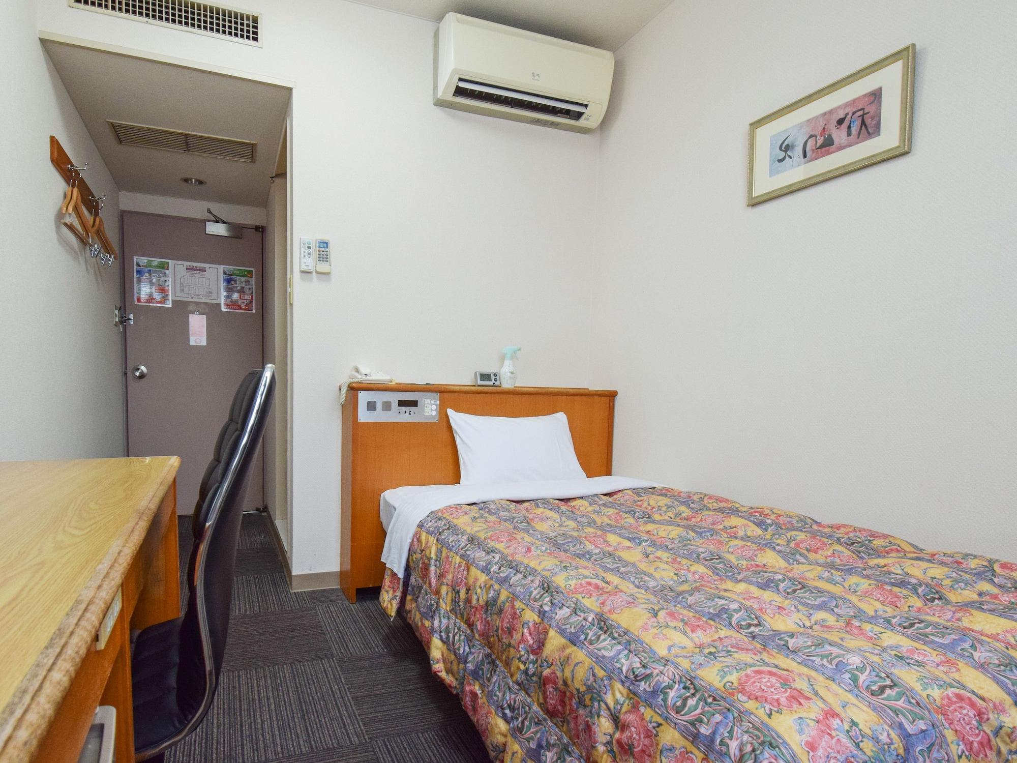 โฮเต็ล ไมระ Hotel โอคายาม่า ภายนอก รูปภาพ